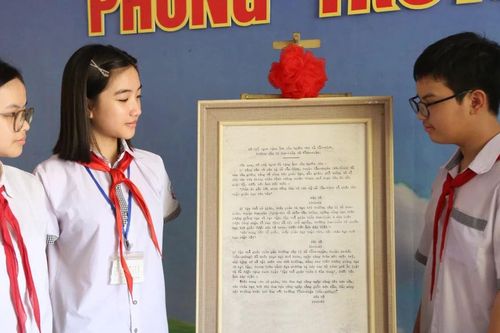 Mười năm đi tìm 'món quà' Bác tặng