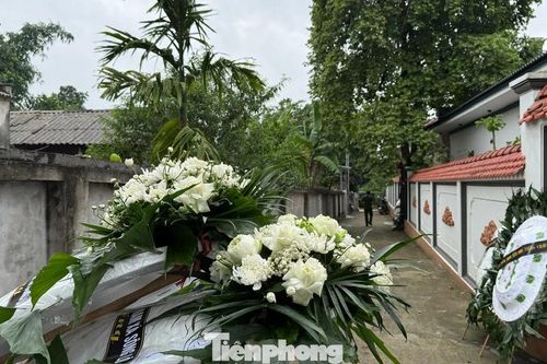 Nghẹn lòng 4 đám tang trong 1 thôn sau vụ 5 học sinh đuối nước ở Phú Thọ
