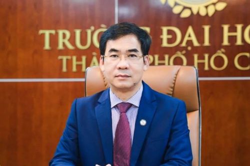 Bộ GD&ĐT bổ nhiệm nhiều lãnh đạo trường đại học phía Nam