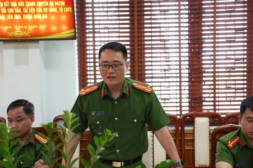 Quản lý cửa hàng xăng dầu bán hơn 12.500 lít dầu kém chất lượng ra thị trường