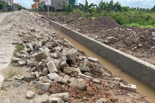 Quảng Ninh: Cống thoát nước gần 20 tỷ đồng vừa thi công đã sạt lở sau mưa