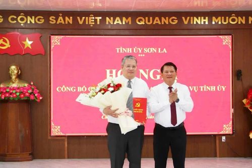Công bố quyết định của Ban Thường vụ Tỉnh ủy Sơn La về công tác cán bộ