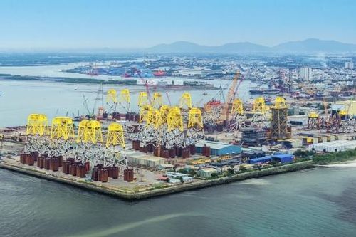 Viết tiếp khát vọng Việt Nam hùng cường