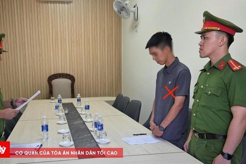 Mạo danh cán bộ Sở để lừa làm sổ đỏ