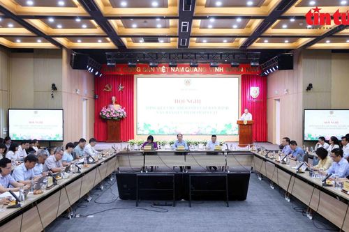 Khắc phục tình trạng chồng chéo trong hệ thống văn bản quy phạm pháp luật