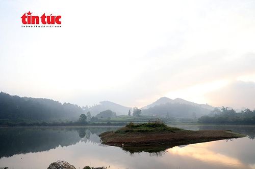Hồ Bản Chang 'nốt trầm xanh' mở hướng du lịch 'chữa lành' vùng cao Thái Nguyên