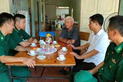 Giữ yên xóm làng từ cơ sở