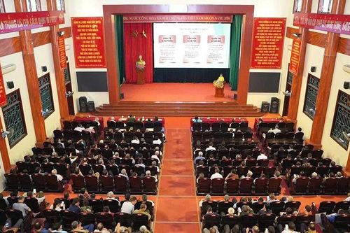 Hà Trung chú trọng đào tạo, bồi dưỡng lý luận chính trị cho cán bộ, đảng viên