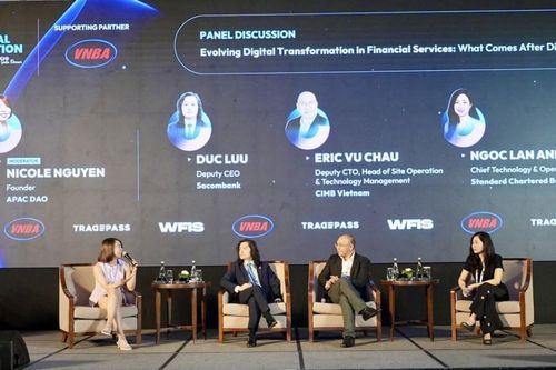 Sau mobile banking, ngân hàng Việt đang bước vào cuộc 'đại tu' ngân hàng lõi