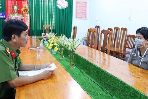 Công an phường Vĩnh Tế làm rõ vụ báo tin giả bị cướp