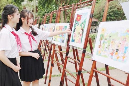 Bác Hồ trong trái tim thiếu nhi Bắc Ninh