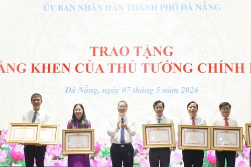 Thi đua yêu nước theo lời dạy của Chủ tịch Hồ Chí Minh: Tạo động lực bứt phá để phát triển