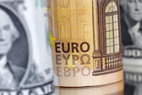 Đồng Euro có thể tăng mạnh lên 1,23 USD nhờ dòng vốn phòng hộ 214 tỷ USD