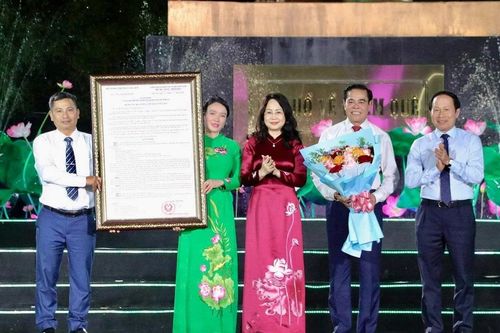 Công bố quyết định công nhận Khu du lịch quốc gia Kim Liên