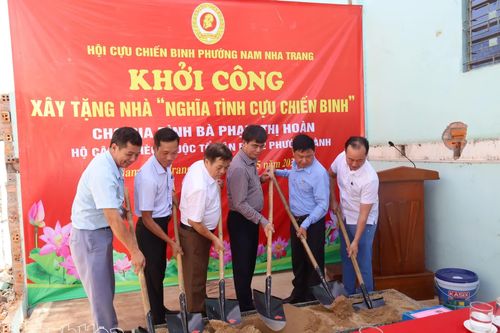 Hội Cựu chiến binh phường Nam Nha Trang xây tặng nhà 'Nghĩa tình cựu chiến binh'
