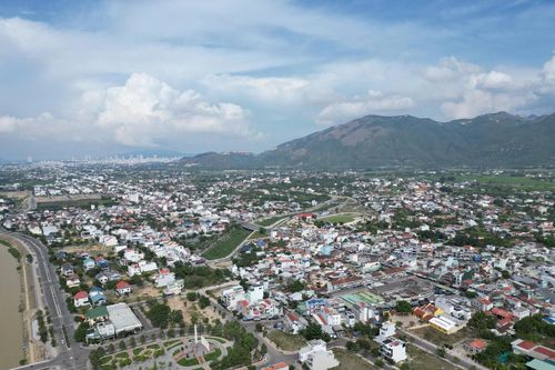 Xã Diên Khánh hội tụ đủ điều kiện thành lập phường