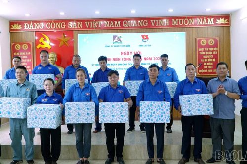 Sôi nổi 'Ngày hội Thanh niên Công nhân' năm 2026