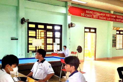 Lâm Đồng tạm dừng khám sức khỏe định kỳ, sàng lọc miễn phí cho người dân