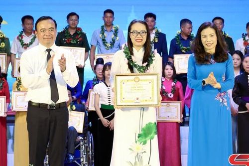 Lễ trao học bổng 'Học không bao giờ cùng' năm 2026