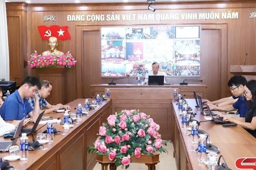 Tập huấn hướng dẫn sử dụng báo cáo, theo dõi cam kết, thỏa thuận theo Chỉ thị số 56-CT/TW
