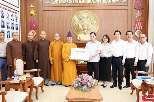 Hội đồng Trị sự Giáo hội Phật giáo Việt Nam chào xã giao đồng chí Bí thư Tỉnh ủy Sơn La