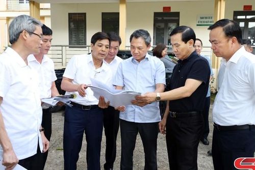 Đồng chí Chủ tịch UBND tỉnh khảo sát triển khai Dự án xây dựng, nâng cấp cơ sở 2 Bệnh viện đa khoa tỉnh Sơn La