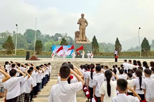 Đưa việc học và làm theo Bác đi vào chiều sâu, thực chất