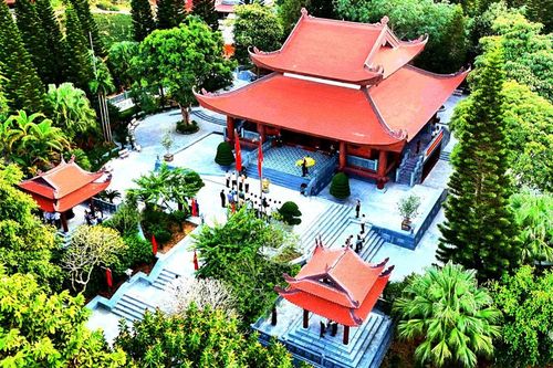Vọng chuông thiêng giữa đại ngàn Việt Bắc