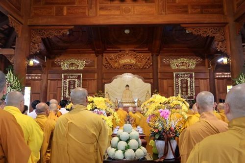 Lễ an vị tôn tượng Phật hoàng Trần Nhân Tông tại thiền viện Trúc Lâm Tây Ninh