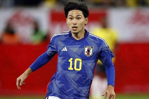 Tuyển Nhật Bản gọi Minamino dự World Cup 2026 với tư cách đặc biệt