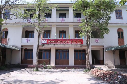Đấu giá nhà đất dôi dư, tạo vốn phát triển địa phương?