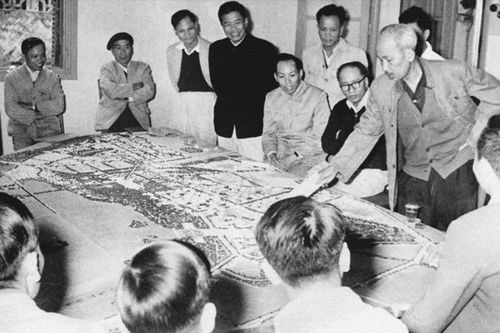 Bác Hồ với Thủ đô: Dấu ấn lịch sử và tầm nhìn thời đại