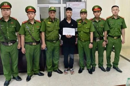 Tóm gọn đối tượng cướp tiệm vàng trên phố Vọng