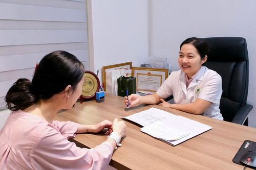 Sản phụ từ Hàn Quốc về Việt Nam cứu tam thai trước biến chứng nguy hiểm