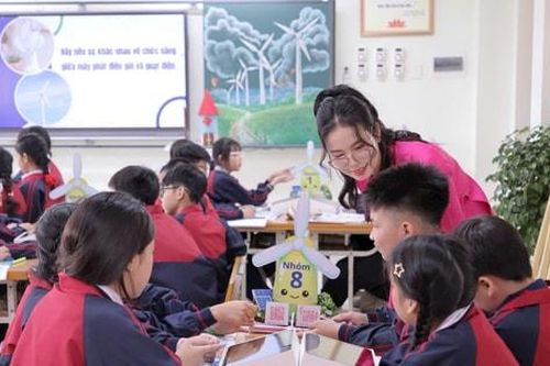 Học và làm theo Bác từ những tiết dạy đầy yêu thương