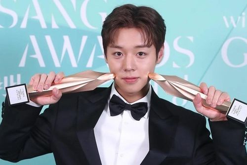 NÓNG: Fan Việt sắp gặp Park Ji Hoon tại chuỗi fancon hoành tráng vào tháng 6