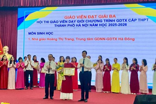 Giám đốc Sở GD-ĐT Hà Nội: 'Giáo dục thường xuyên không phải phân khúc thấp'