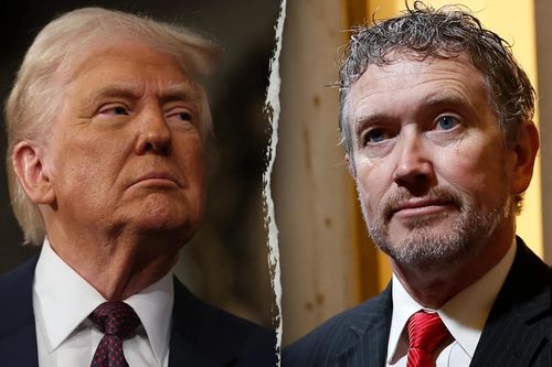 Cuộc chiến nhổ 'gai' của ông Trump