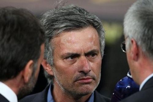 Real Madrid mất bao nhiêu tiền cho Mourinho?