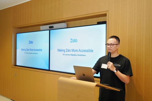 Zalo trình bày công nghệ hỗ trợ người khiếm thị tại Singapore