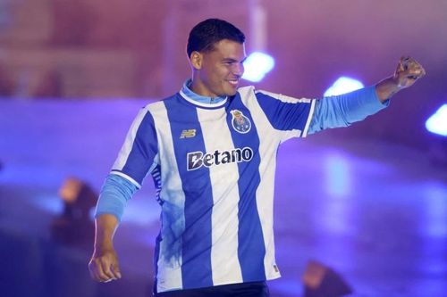 Thiago Silva ra sao khi mất vé đến World Cup?