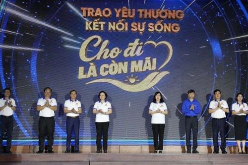 Lan tỏa phong trào hiến tặng mô, tạng để xây dựng nền y học hiện đại, nhân văn, vì hạnh phúc của muôn người