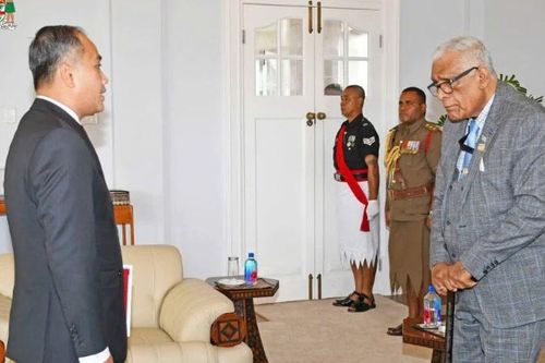 Đại sứ Việt Nam trình Thư Ủy nhiệm lên Tổng thống Cộng hòa Fiji