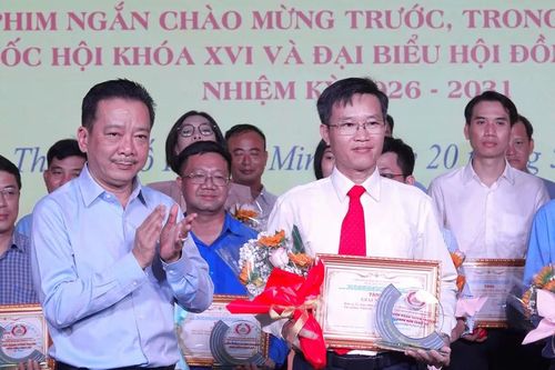 Trao giải Liên hoan Cử tri với ngày hội toàn dân trong kỷ nguyên số