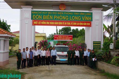 Bộ đội Biên phòng tỉnh Vĩnh Long triển khai mô hình 'Xe cứu thương Biên phòng'