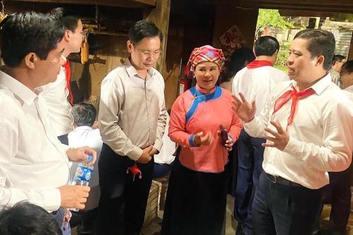 Bí thư Tỉnh ủy Lào Cai thăm Không gian văn hóa các dân tộc tại phường Sa Pa