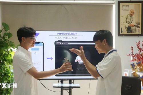 ChatSign - công nghệ AI giúp người khiếm thính 'trò chuyện' dễ dàng hơn