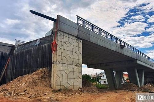 Nguyên nhân khiến dự án cầu vượt gần 200 tỷ đồng ở Quảng Trị khó về đích đúng hẹn