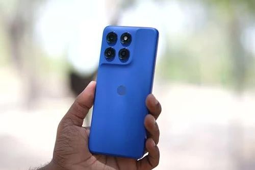Smartphone độ bền quân đội, cấu hình tốt, pin 7.000mAh, giá gần 4 triệu đồng