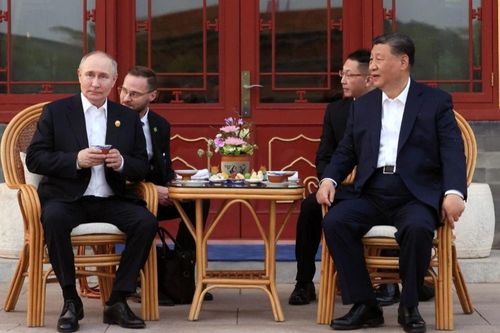 Giữa hàng loạt nghi thức ngoại giao, tiệc trà của ông Tập dành cho ông Putin lại gây tò mò hơn cả